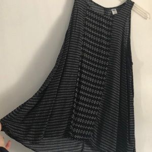 🖤🖤 Old navy Tank top! 🖤🖤